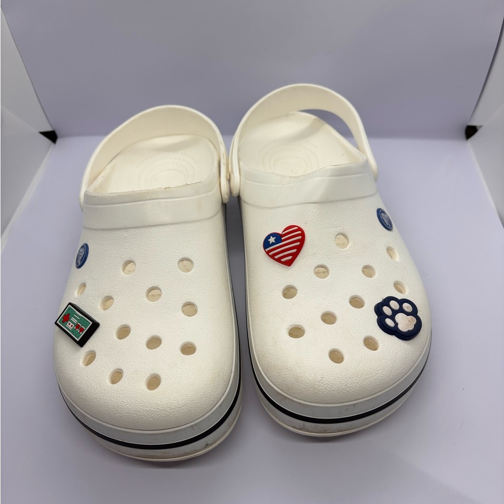 Women’s White Crocs With Jibbitez